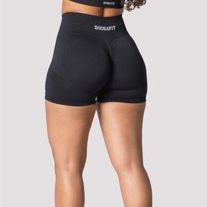 DiosaFit 4” RADIANT SHORT SHORTS